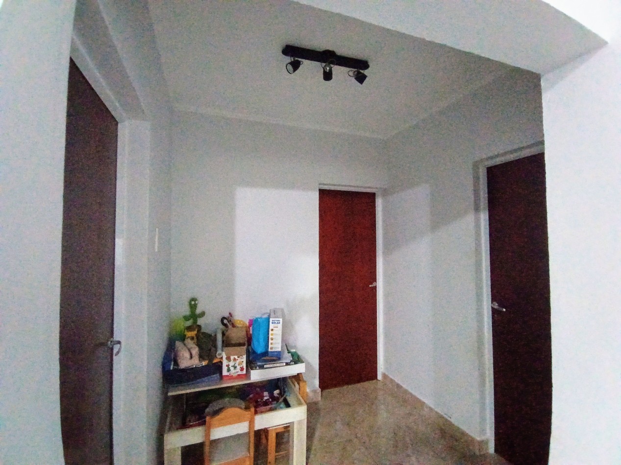 Casa con piscina en Praderas 