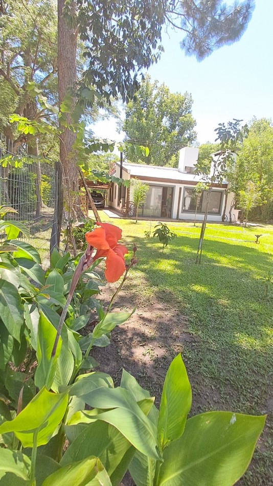 ESPECTACULAR QUINTA EN JUNCALES EX CALLE 100 Y 99